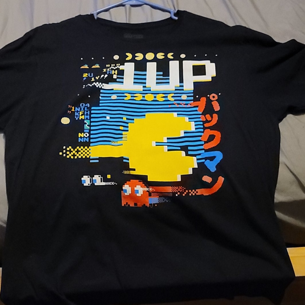 Pac man graphic tee